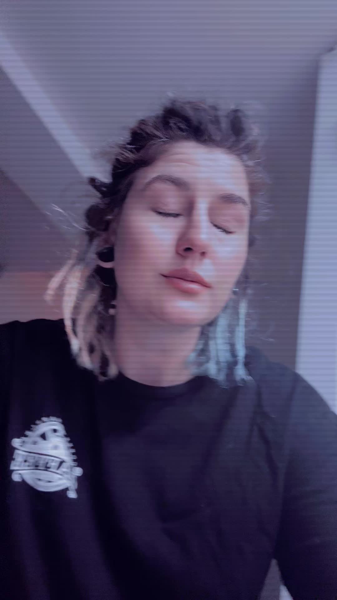 @BurrNanZ