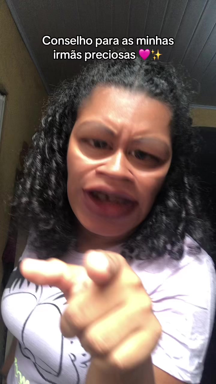 @naiane bezerra