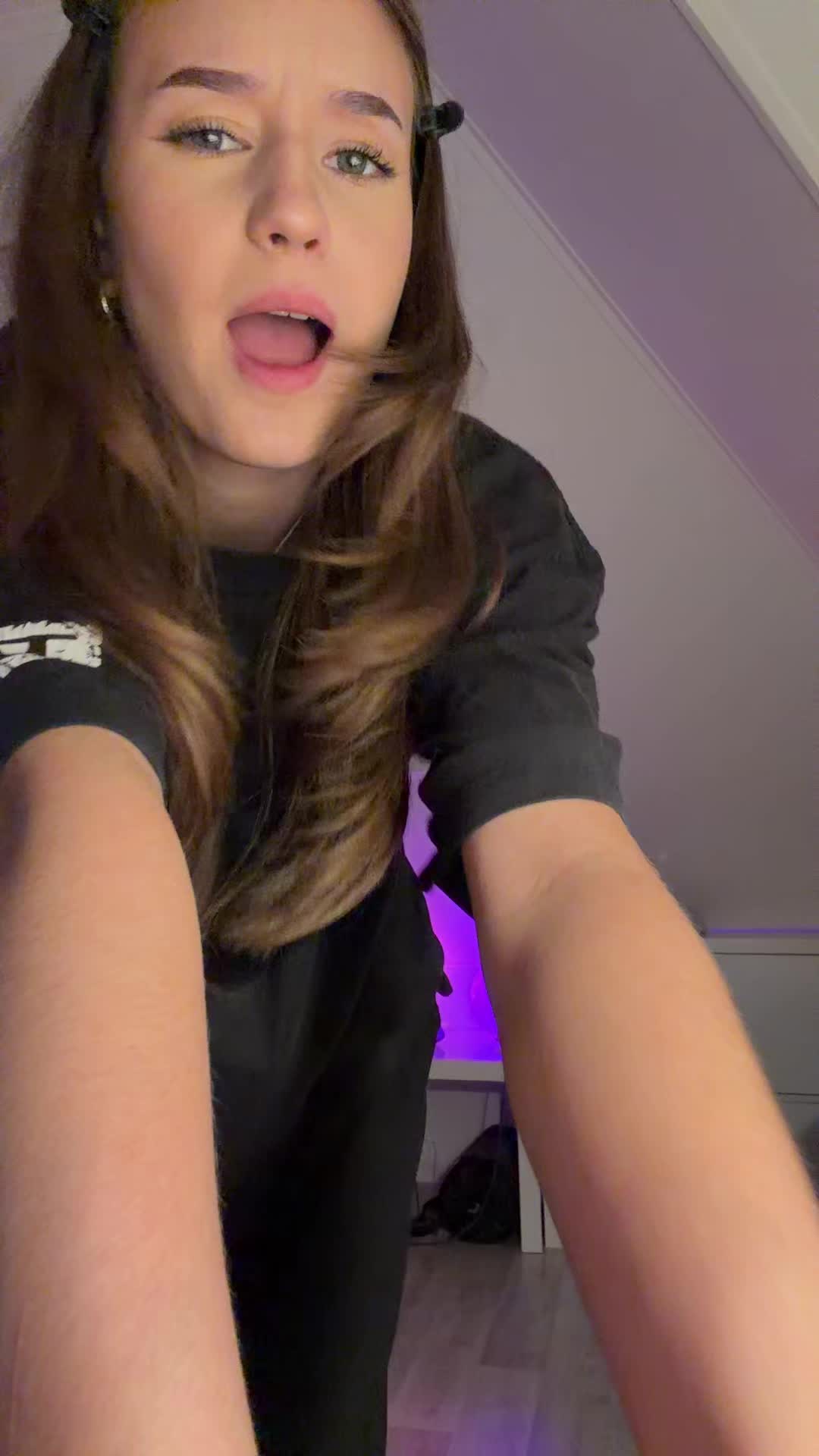 @_igbrillowskaoliwia_