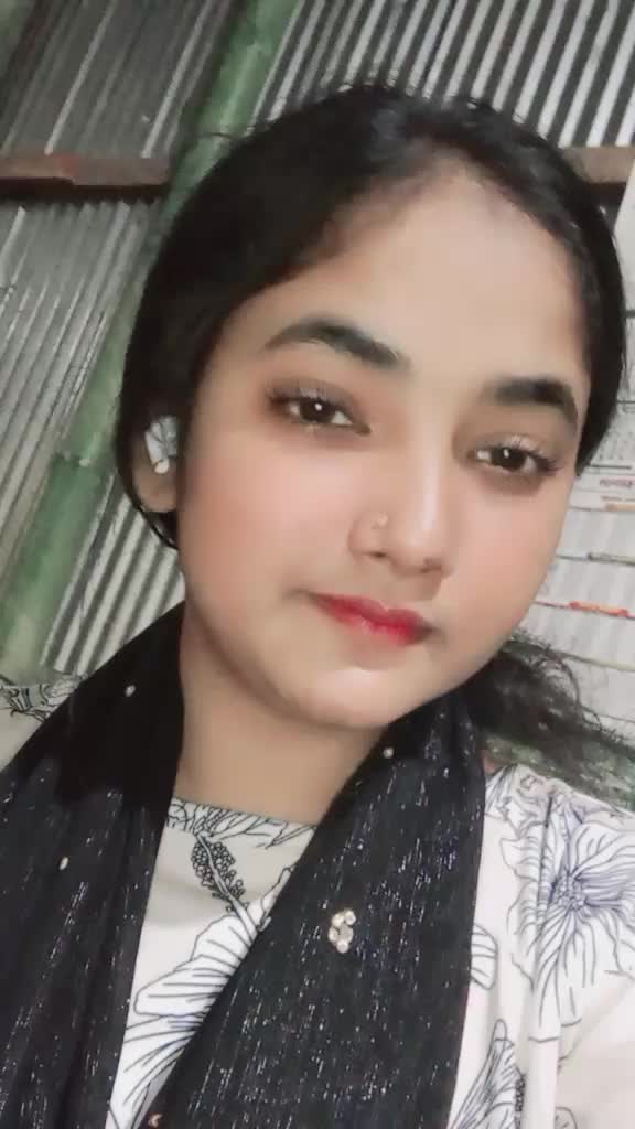 @দুষ্টু মায়ের মিষ্টি মেয়ে