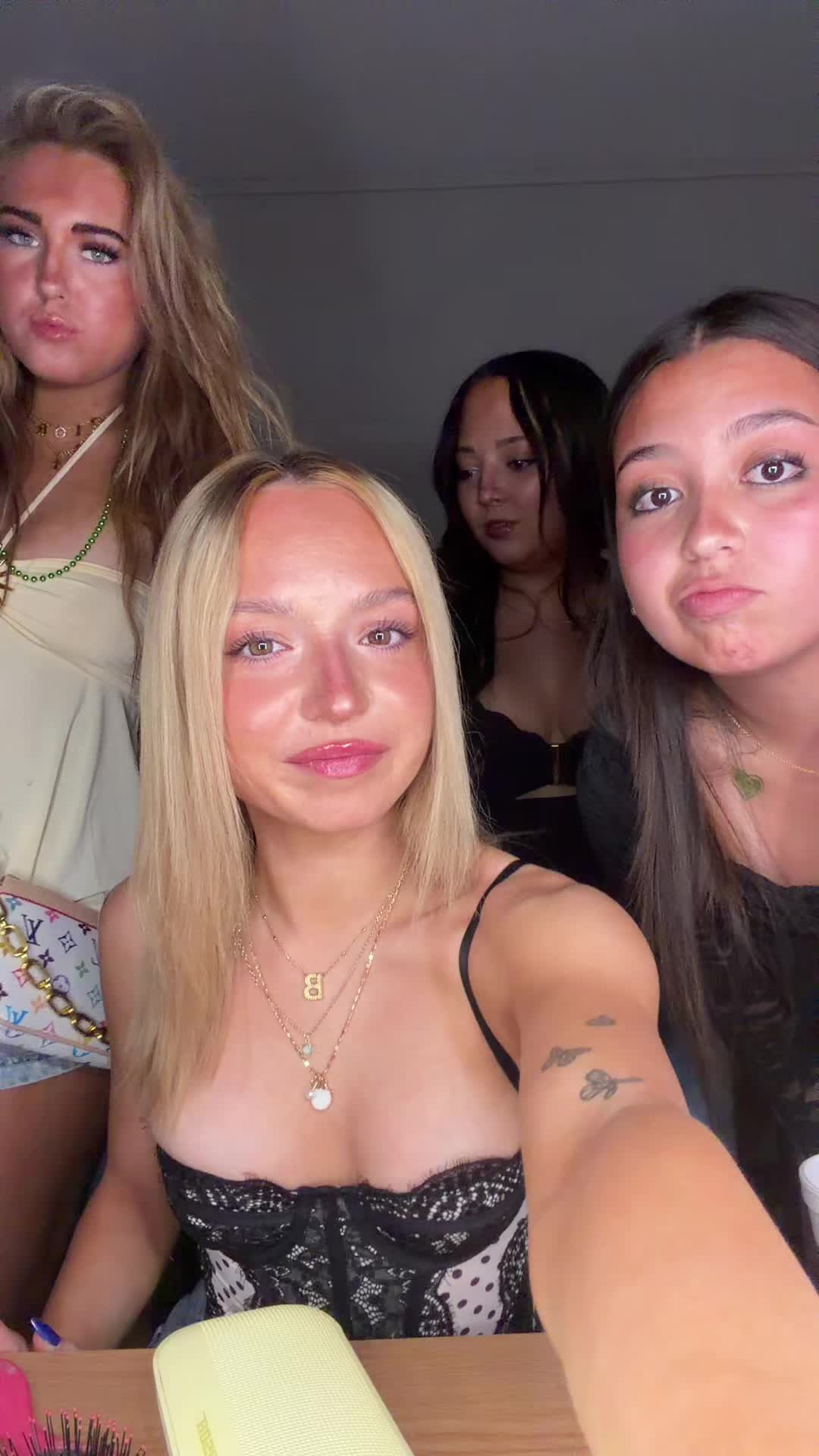 @abi