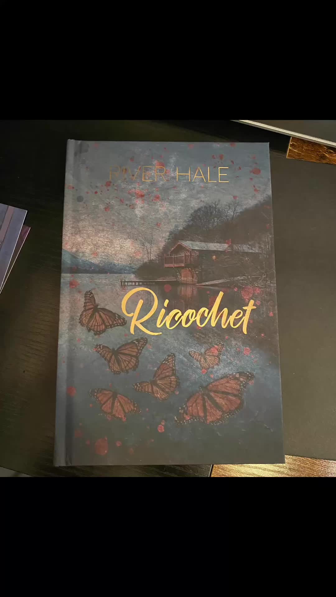 @Joe 🌈🖊️📔📚👨🏻&zwj;⚕️👕