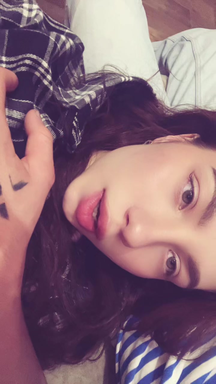 @Яна🎀