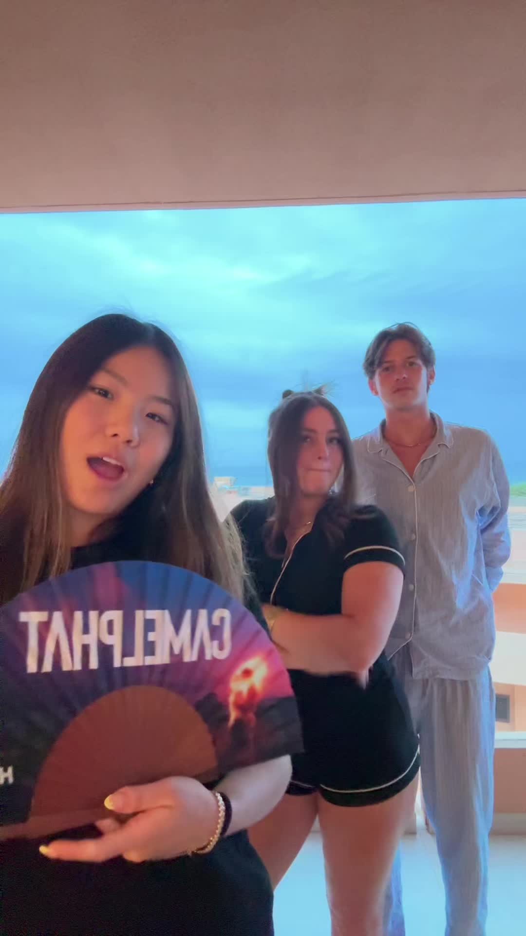 @EMILY😈🙂🥲😤🤬😎😆😂😛😲🤏🦶
