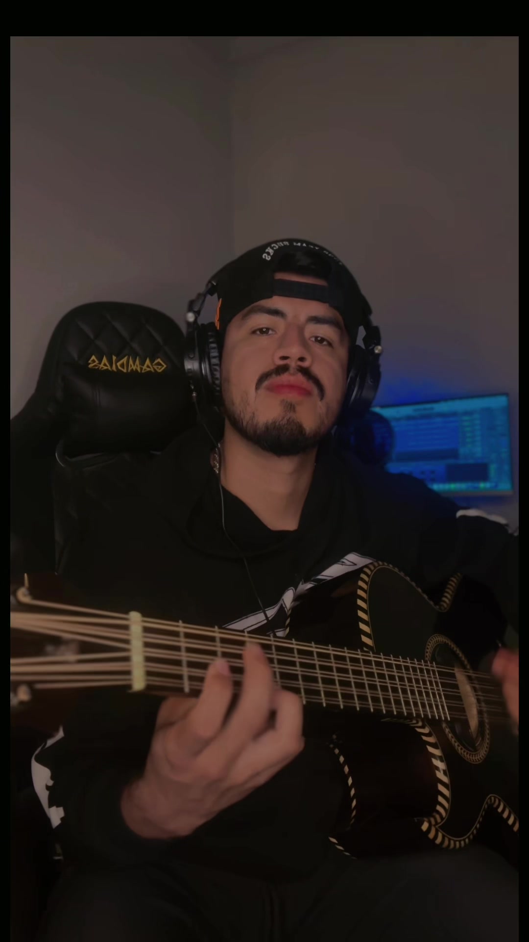 @Jahyr Medina