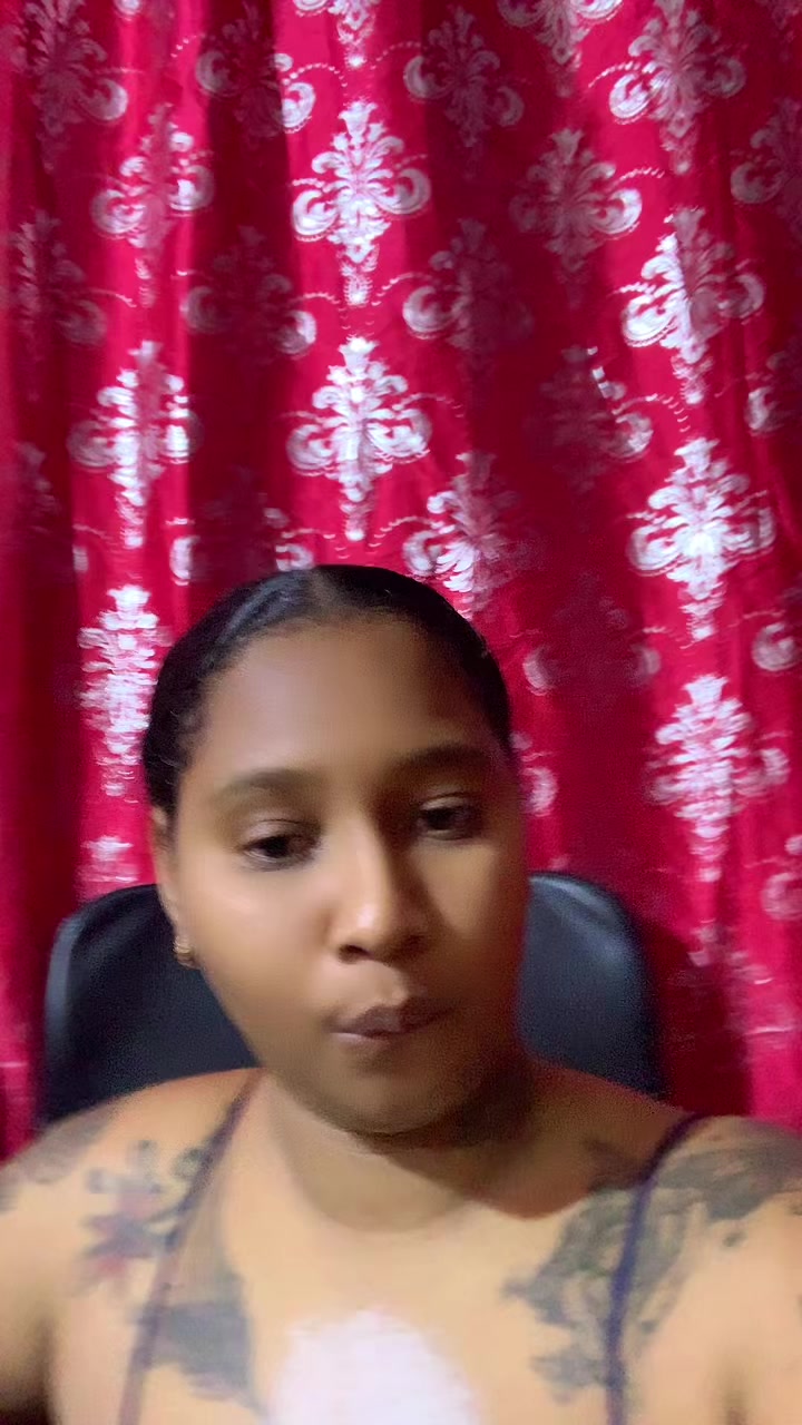 @MariahWilliams