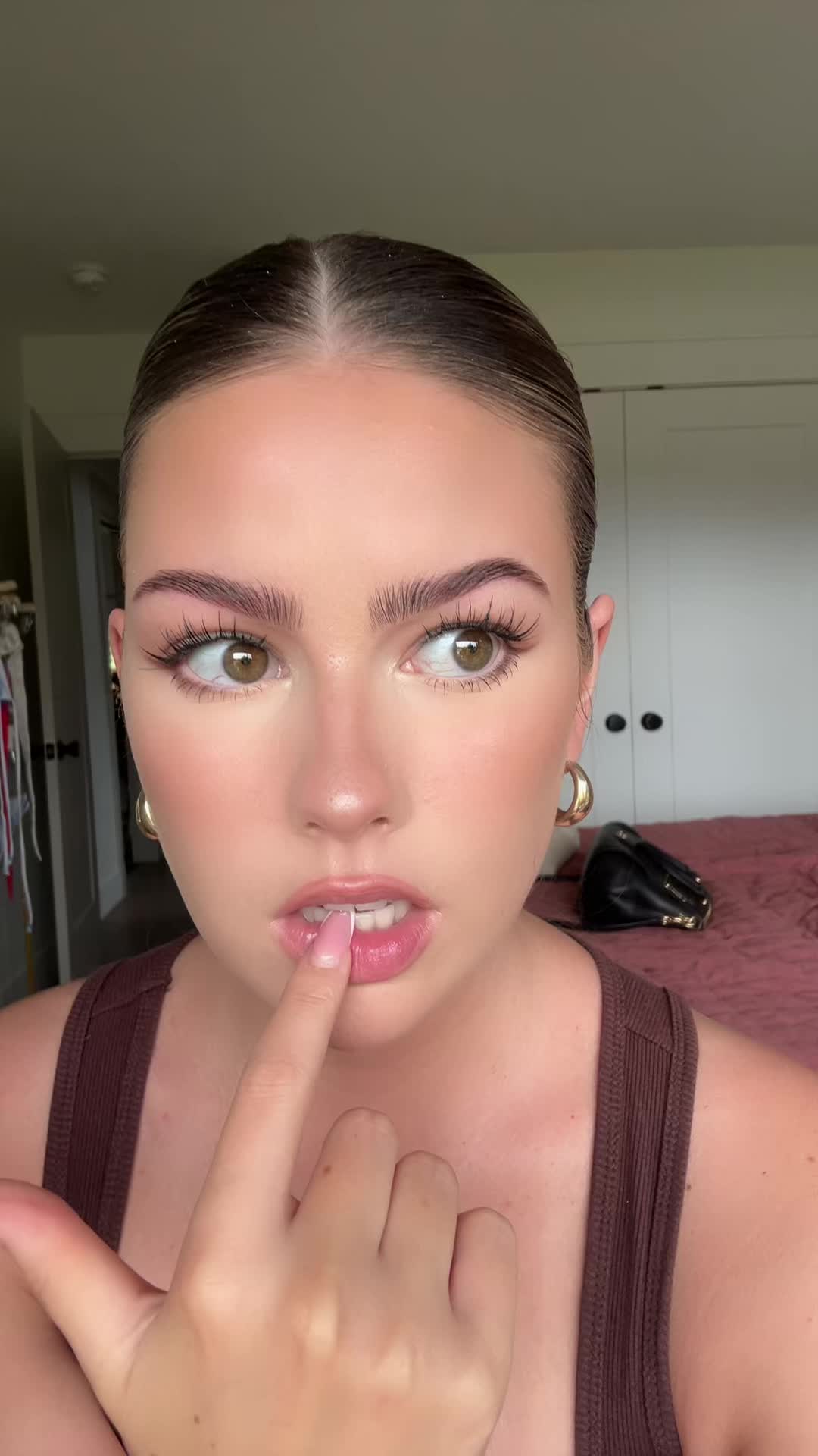 @ashleyardor