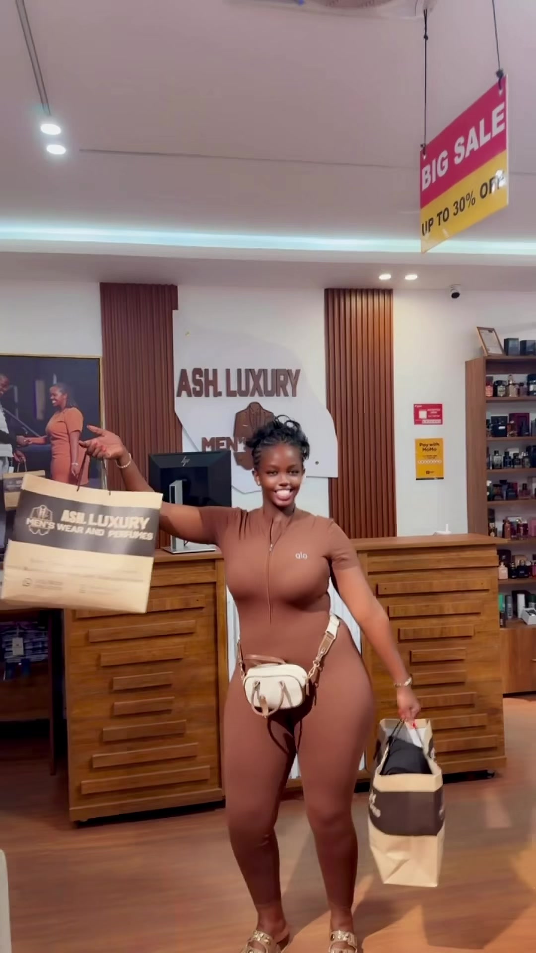 @Usherwats45