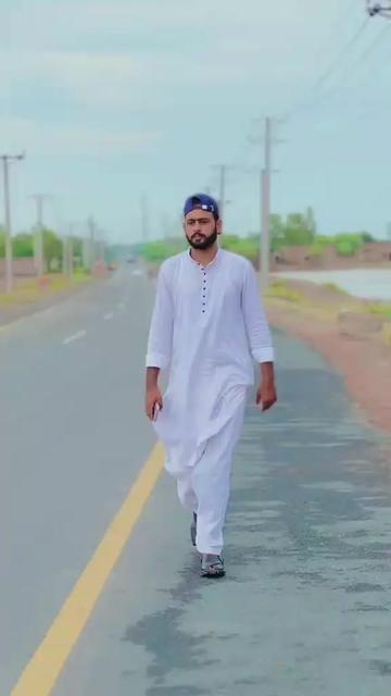 @VEER_33