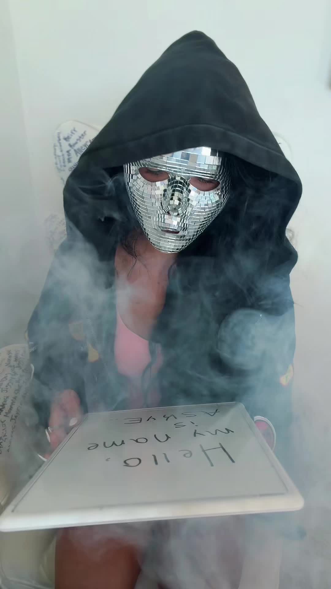 @askyeworldwide 🪞🎙️