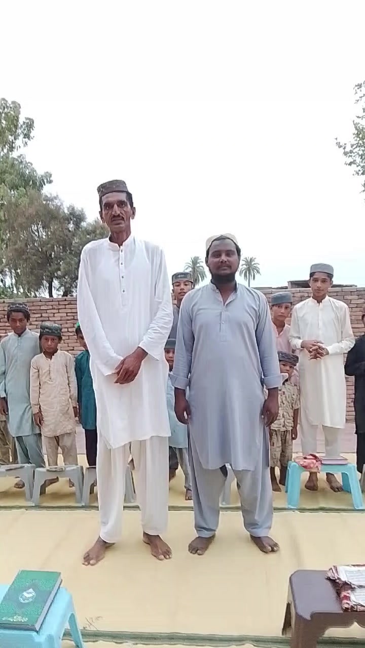 @m Khalid Abbas