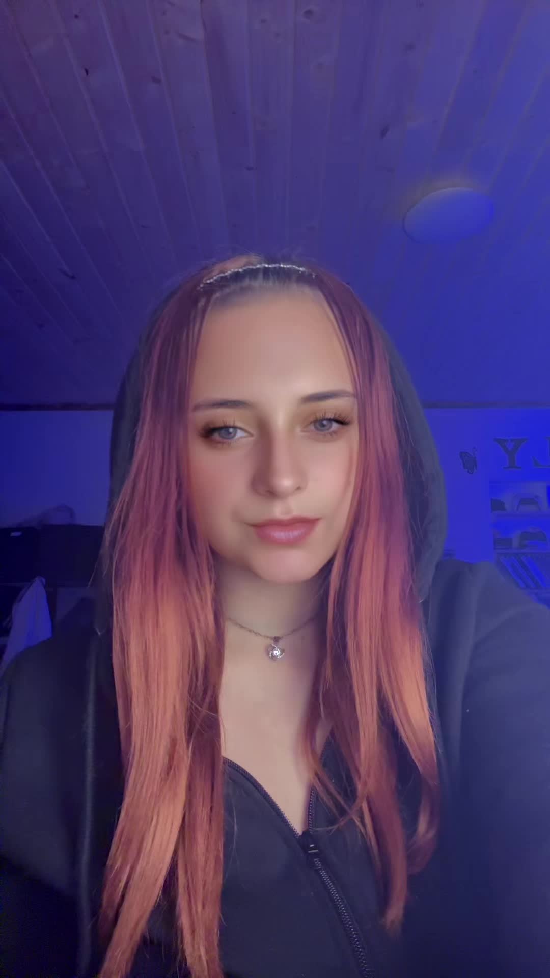 @Sofie😈