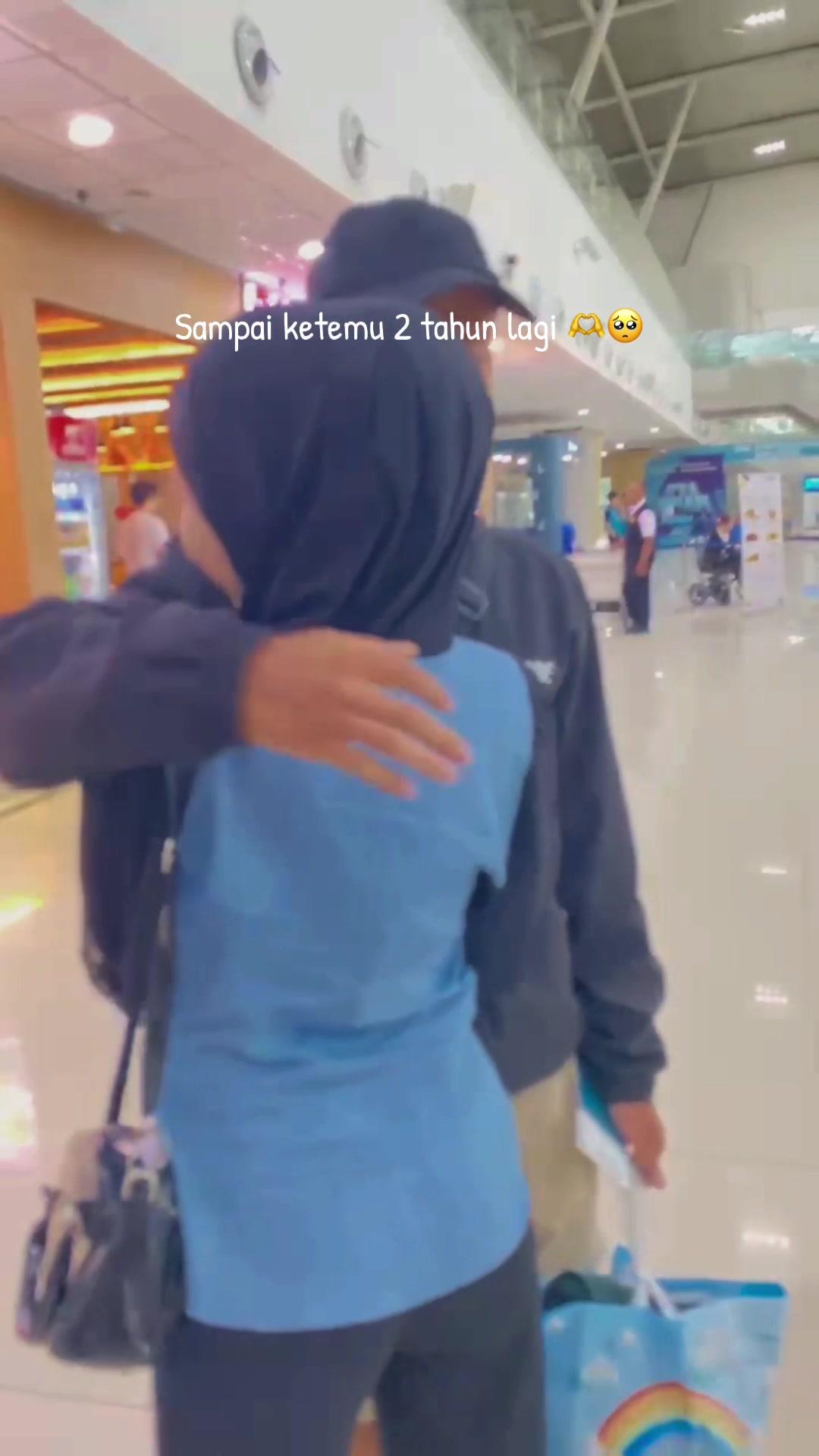 @𝐙𝐚𝐤𝐢3̴1̴