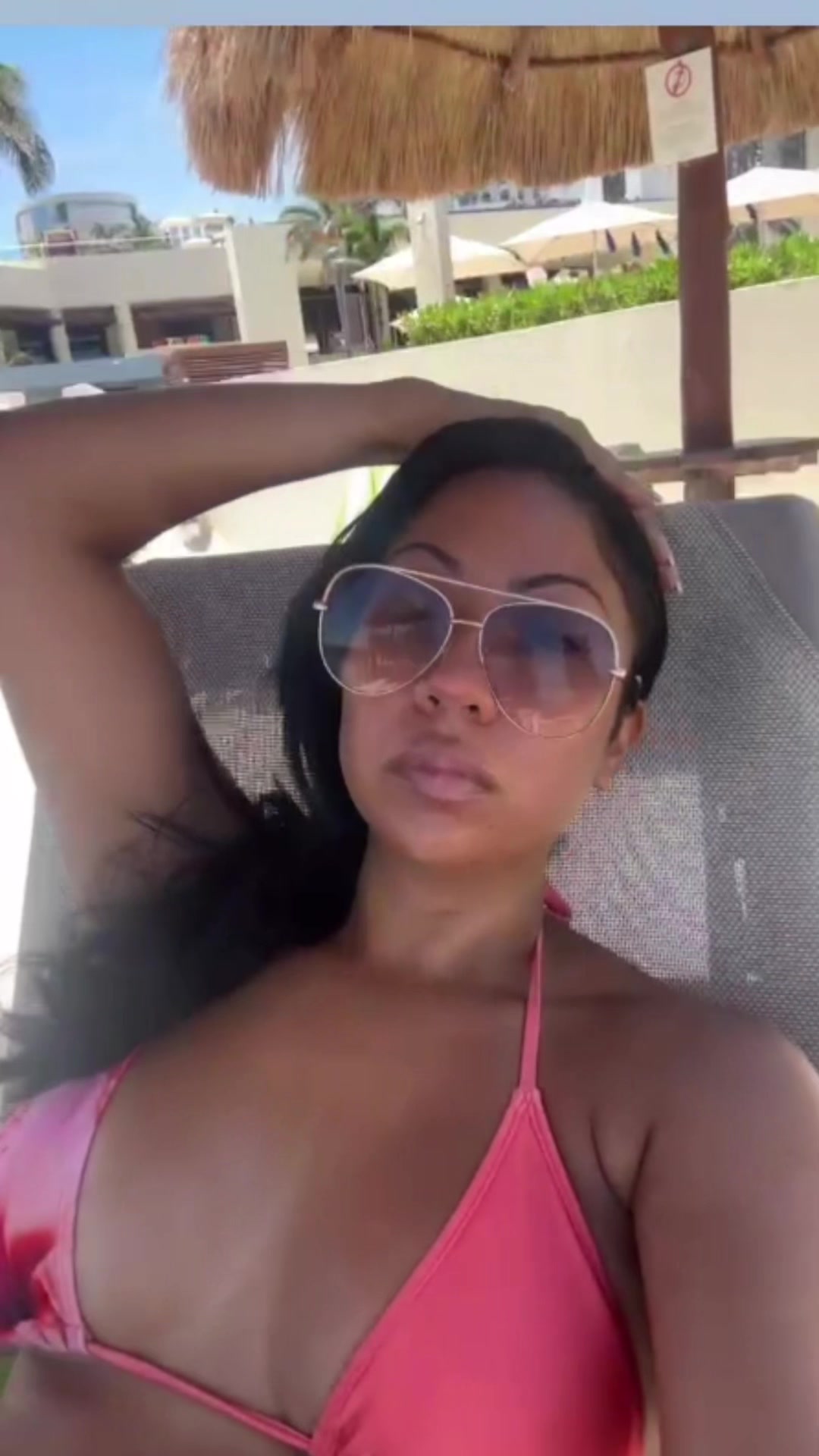 @Cece_tha1