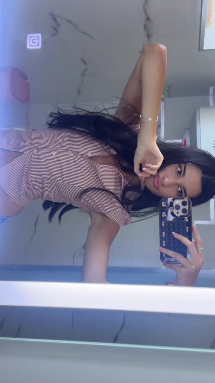 @Valentina
