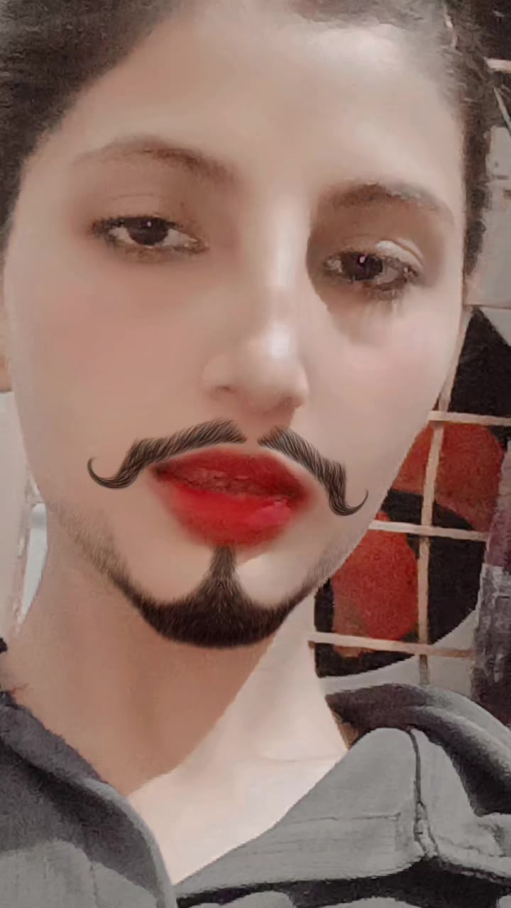 @laraib1832