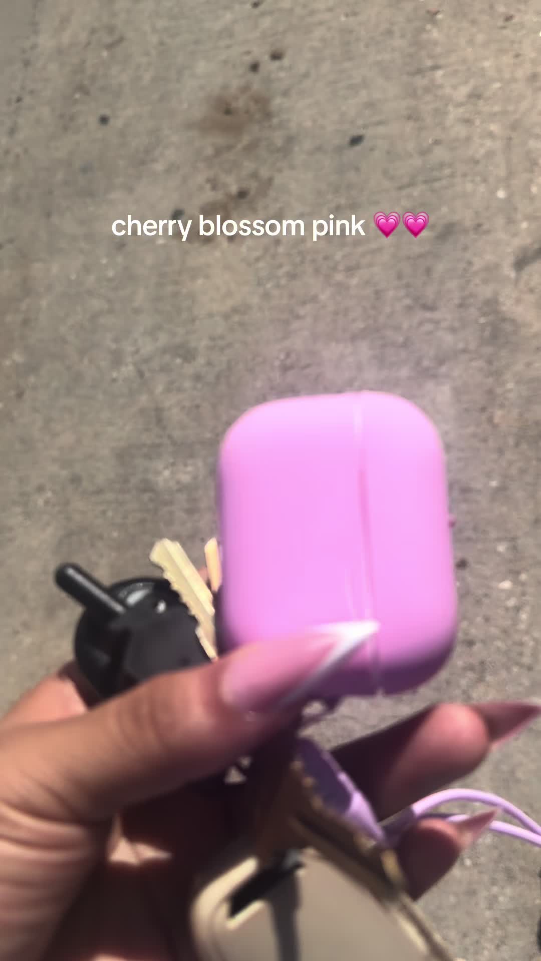 @liladanaee