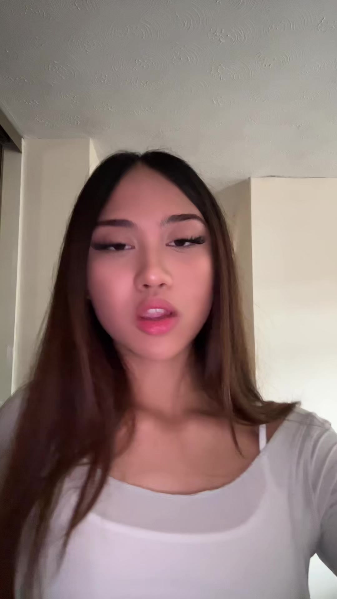 @zyra