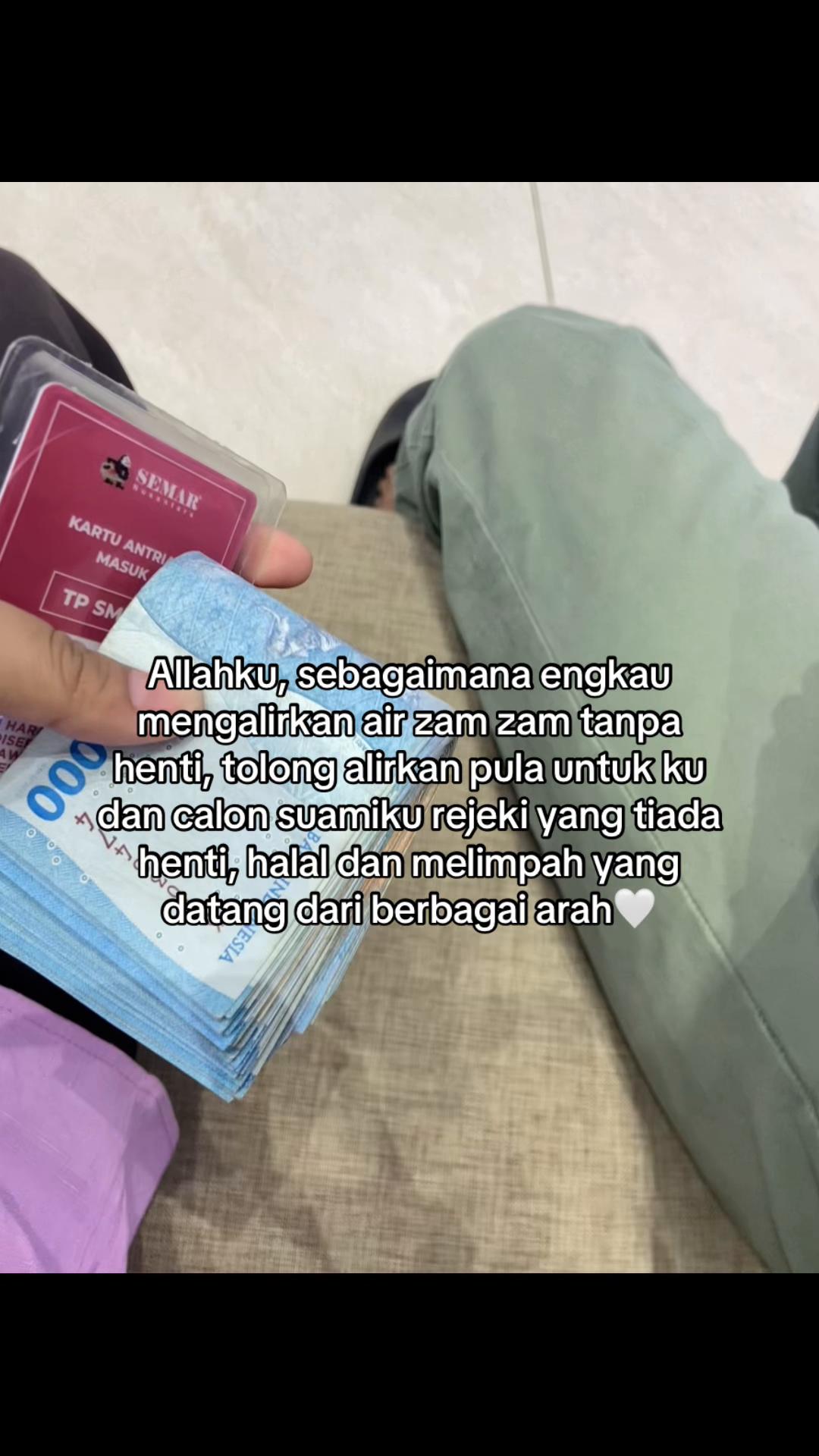 @_28