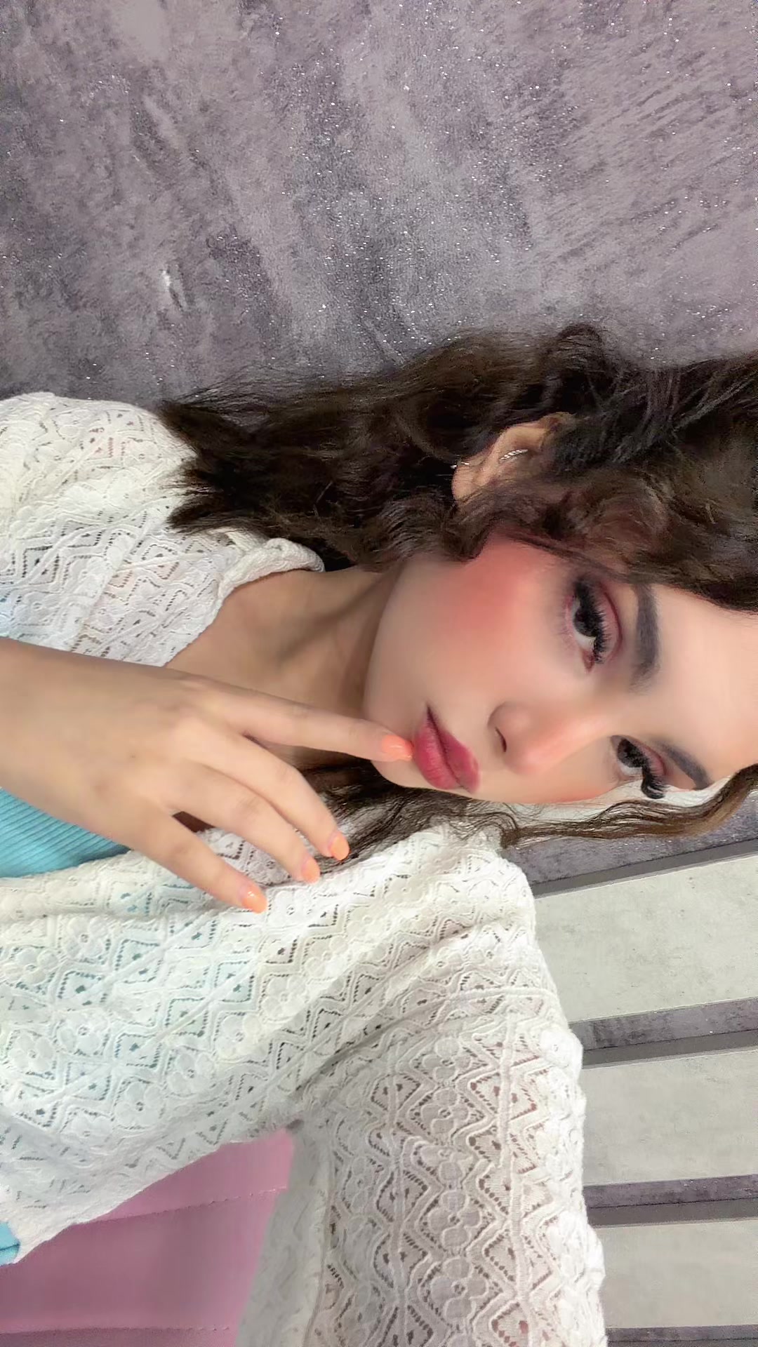 @_.niikkaa