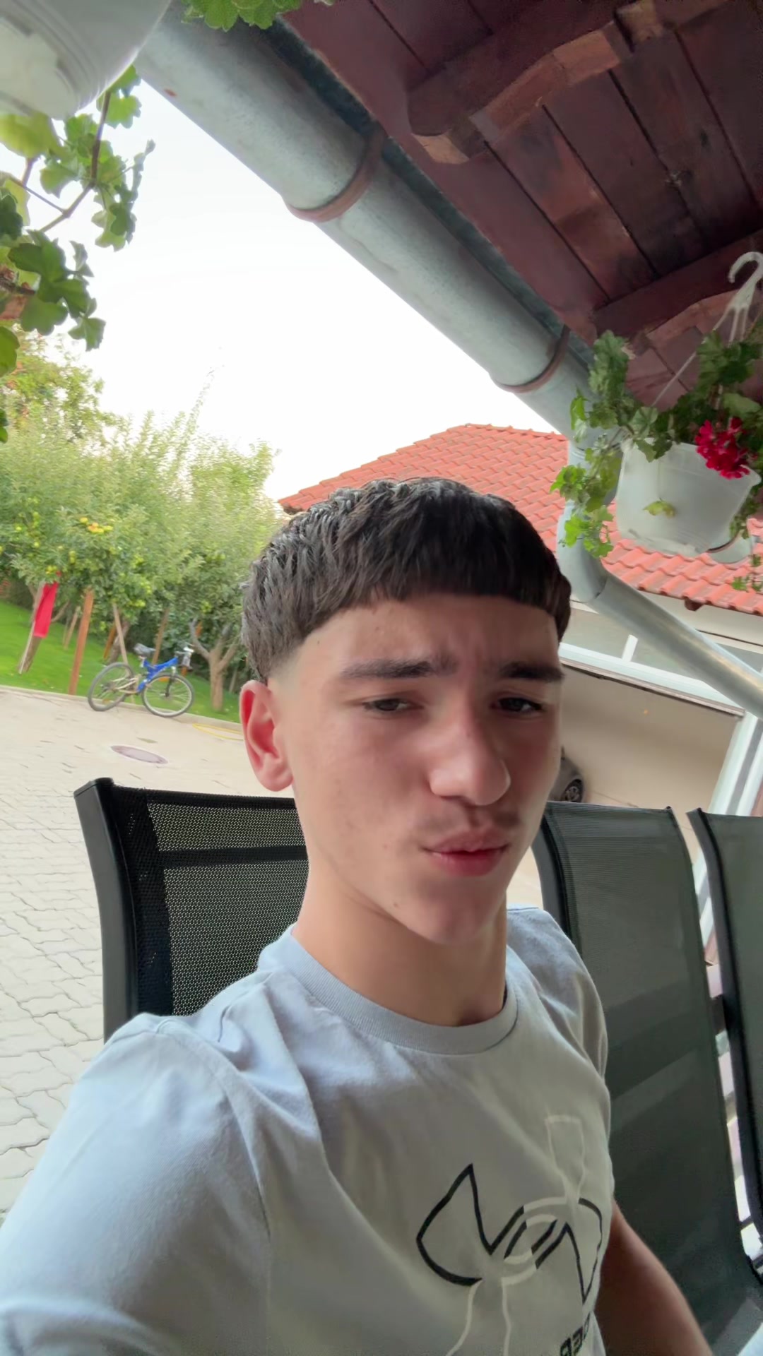 @𝔉𝔩𝔬𝔯𝔦🇽🇰🇦🇱