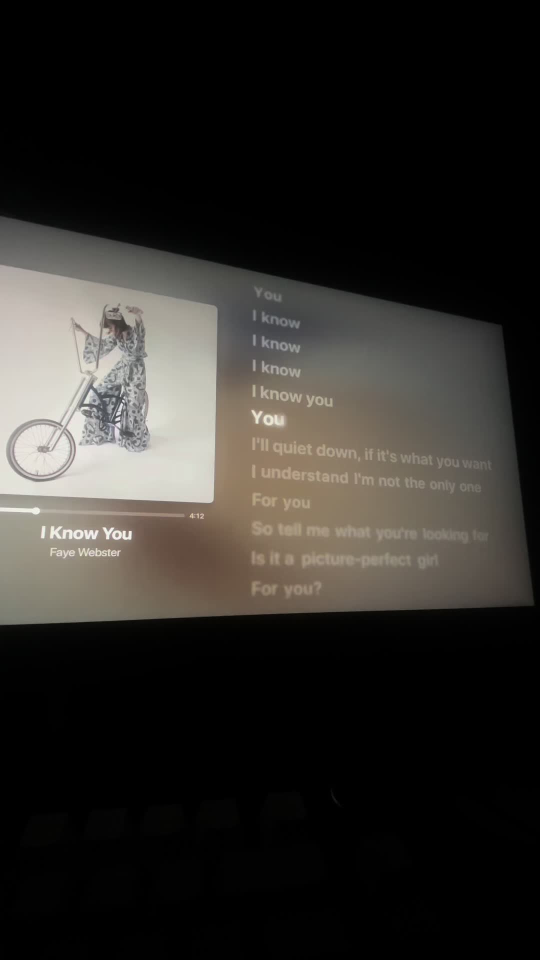 @RoomLyrics