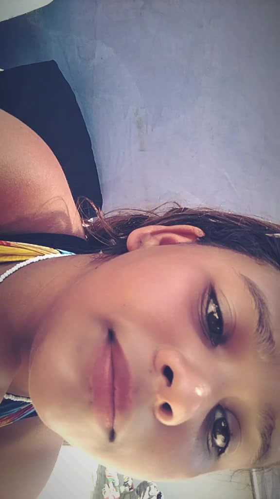 @Lidsay Luz