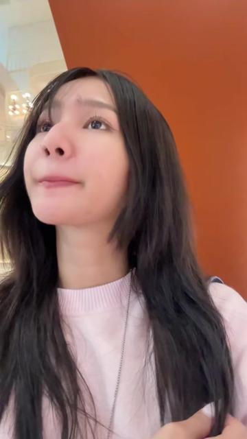 @โบตั๋นนน.หน้าหมวยผิวเข้ม;)