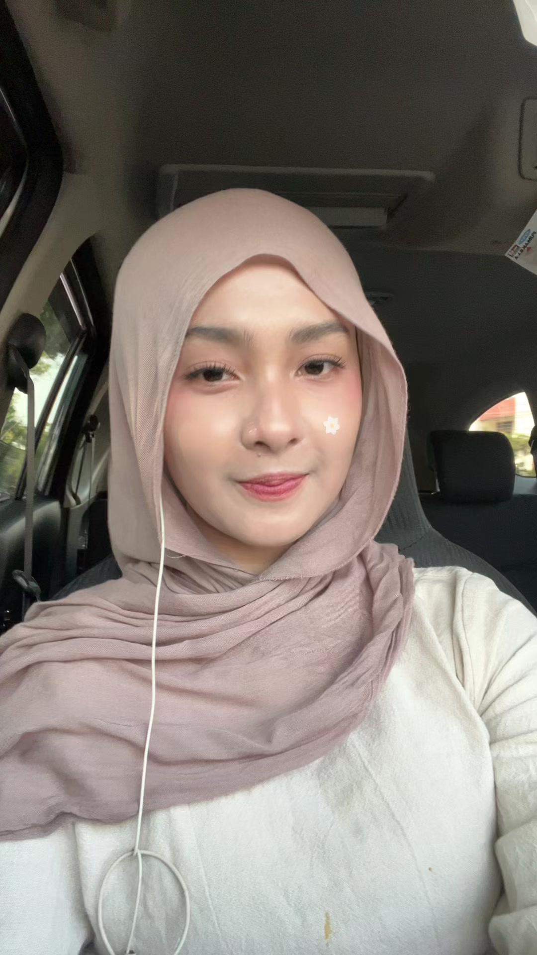 @eya