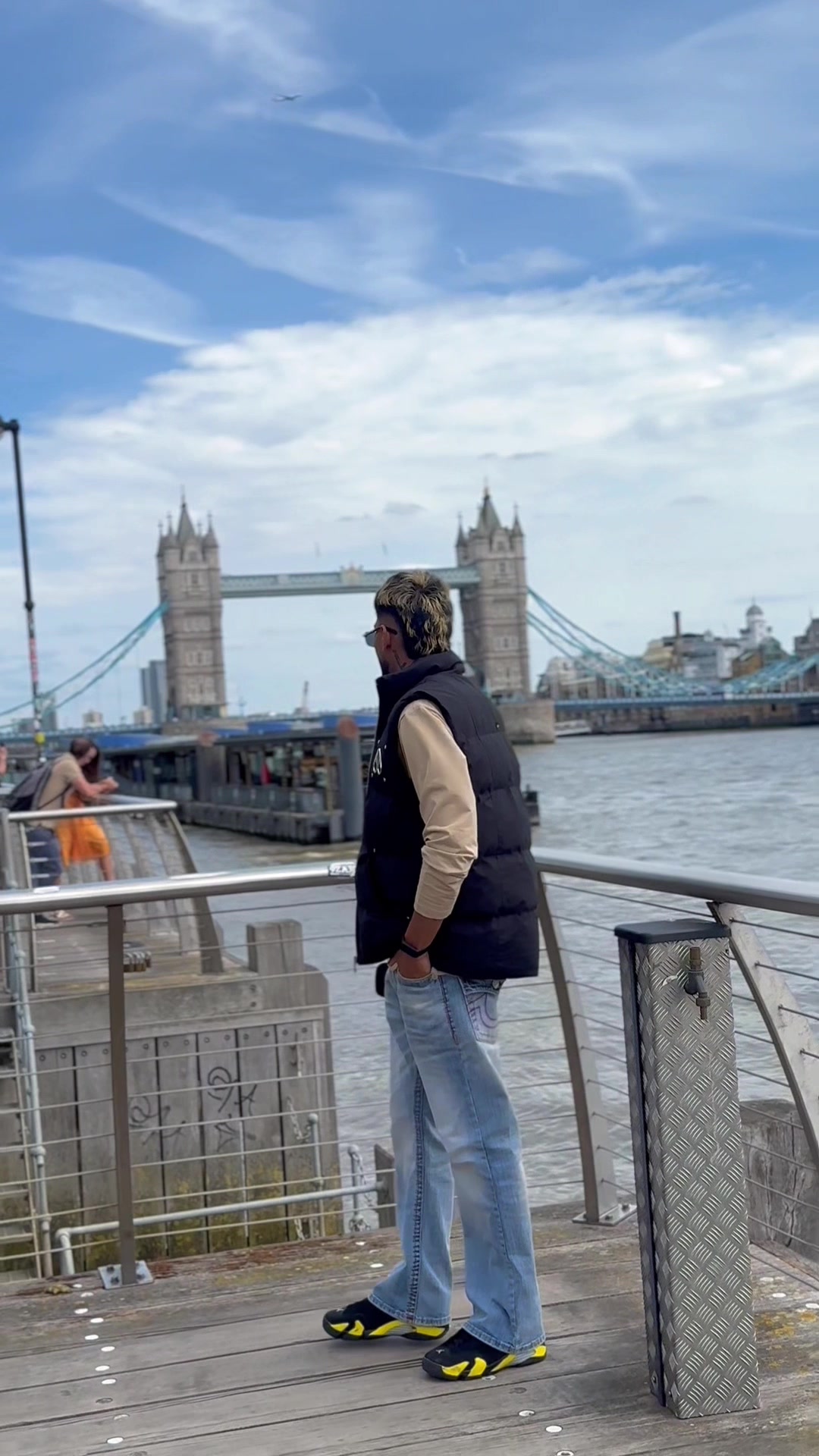 @Manvir Sohal🇬🇧🖤