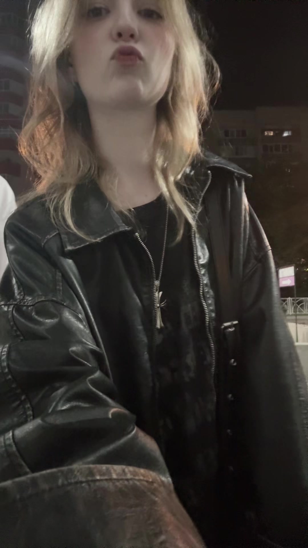 @allisw