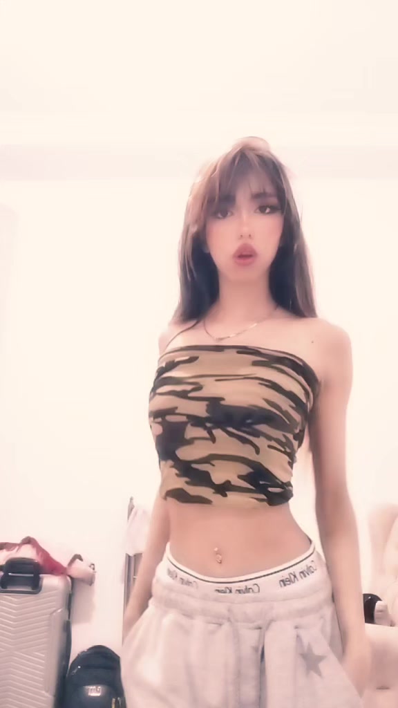 @💕🐸