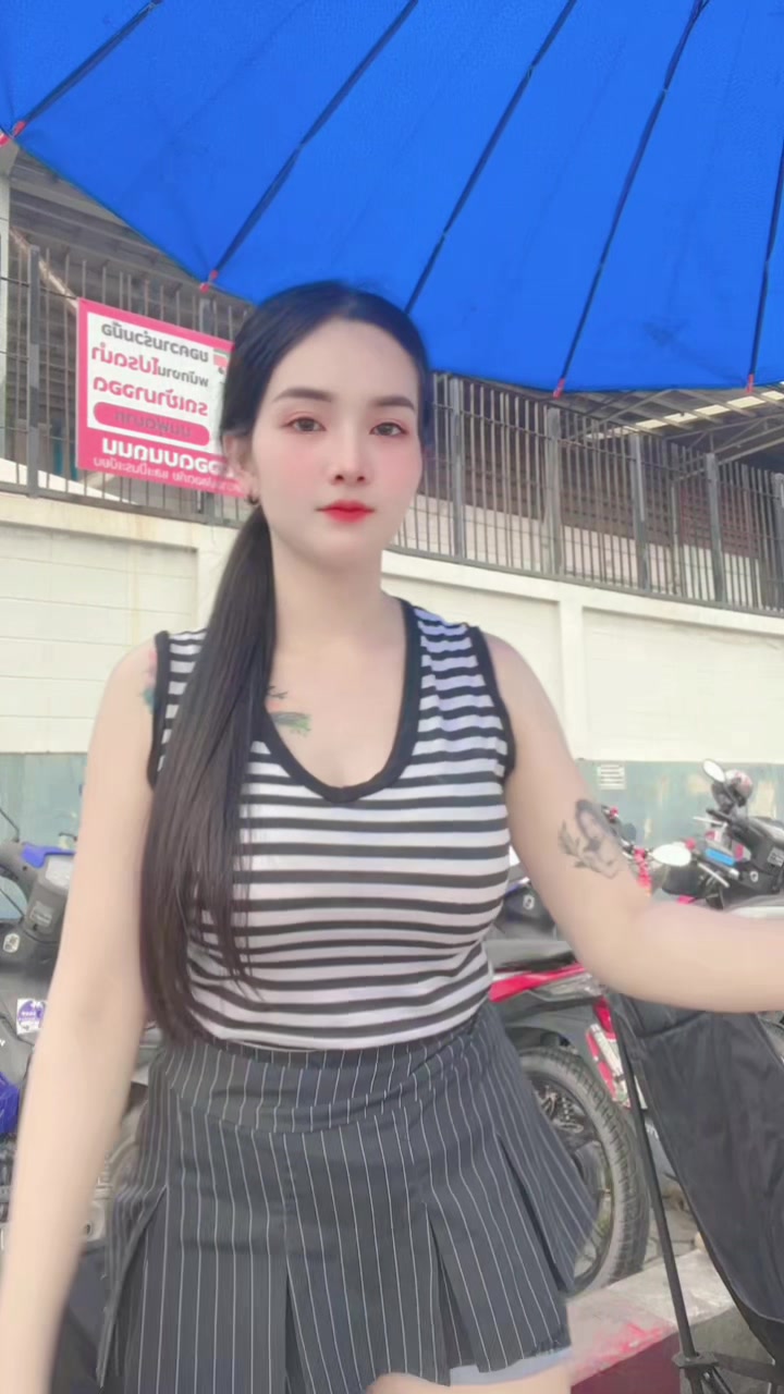 @สาวจอยจี้ [219.3K]