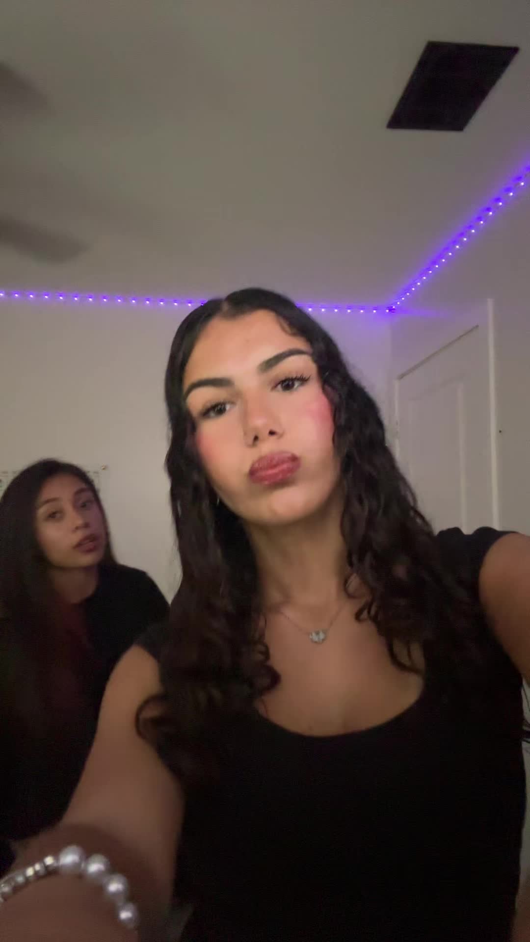 @livvv