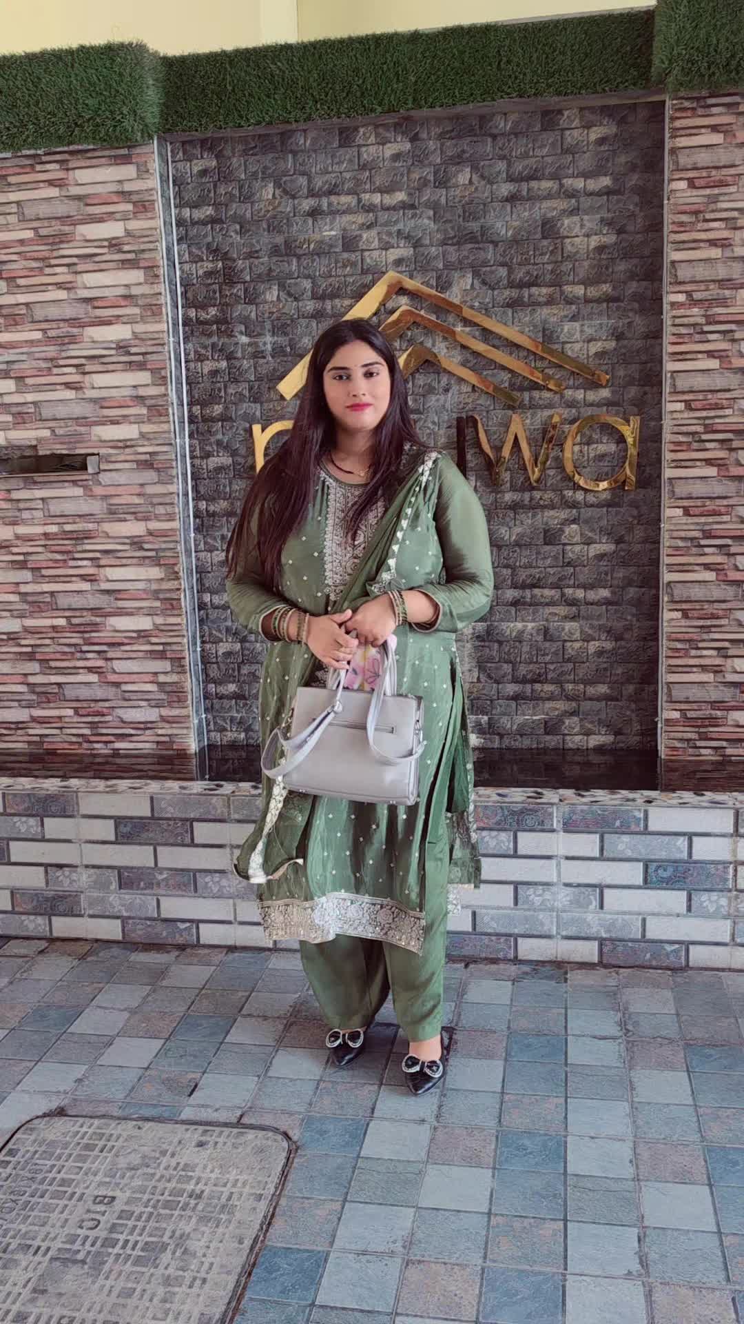 @Aayat collection