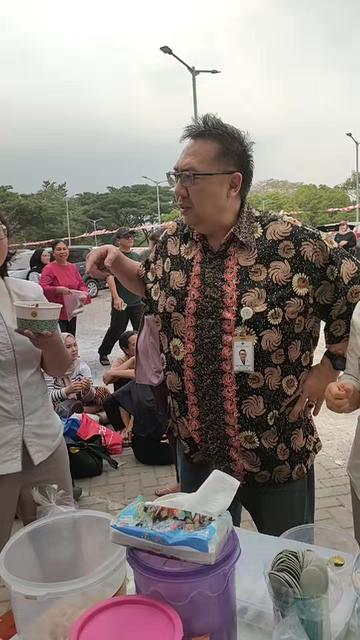@DR.Dr.Wiku Andonotopo,SpOG KFM