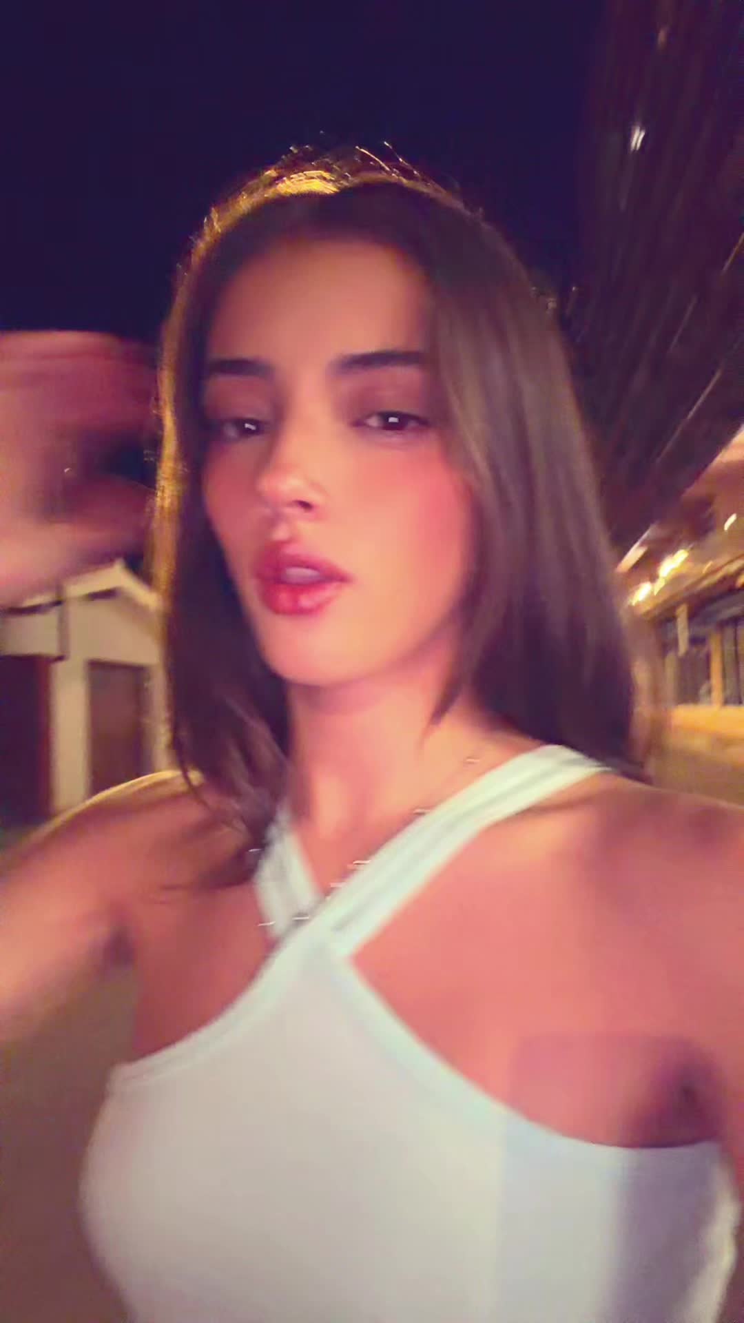 @Elena A