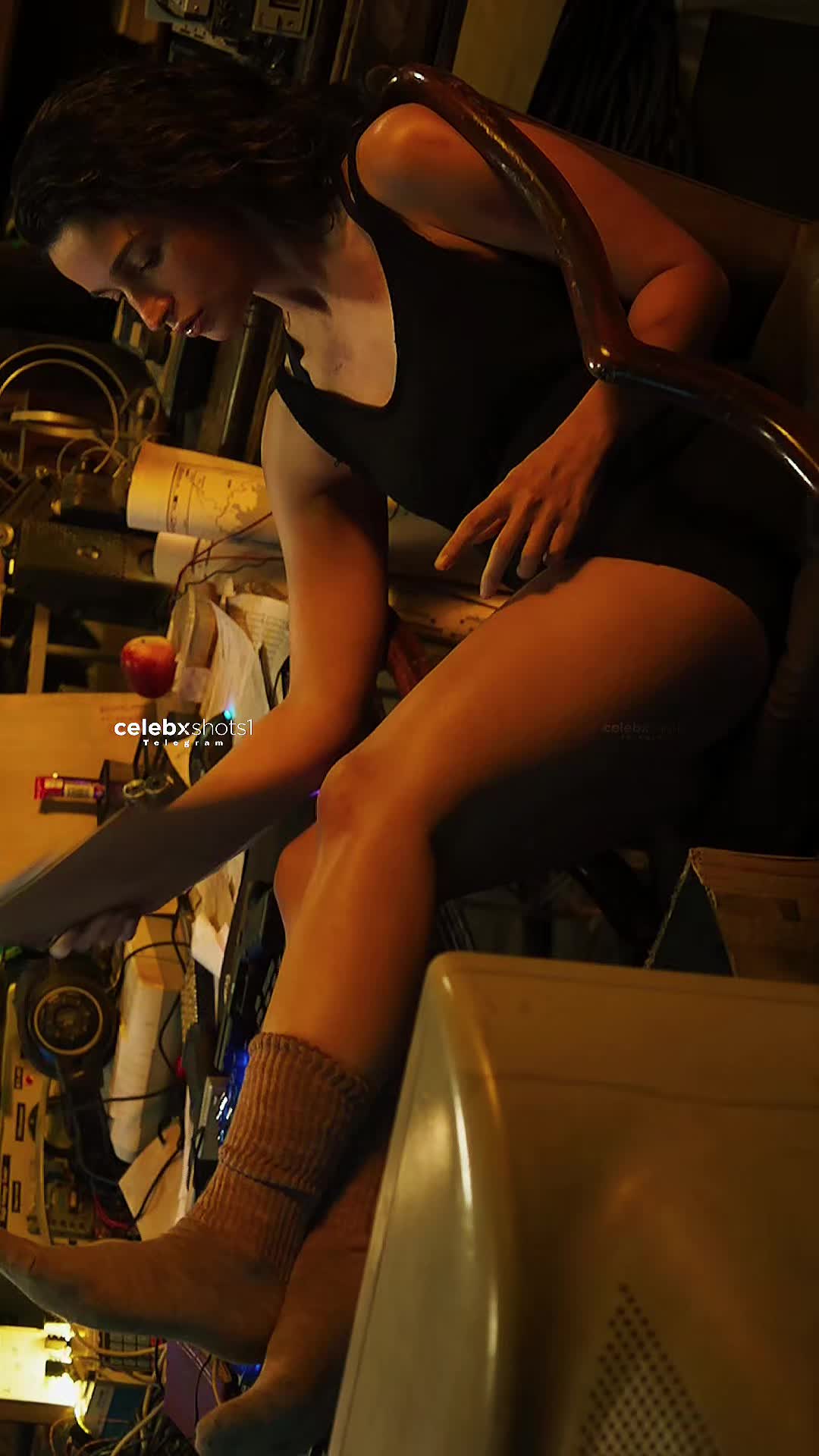 @ActressGlamSpot