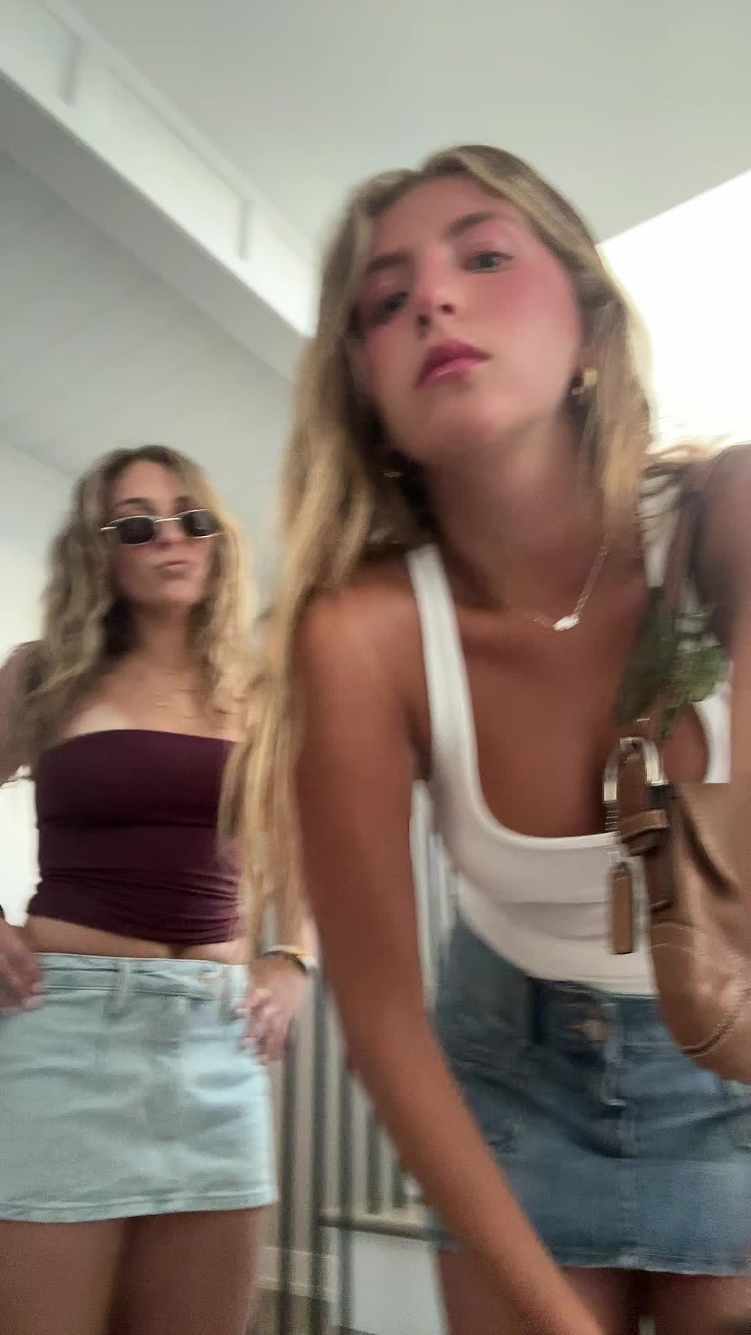 @ari rosen :)