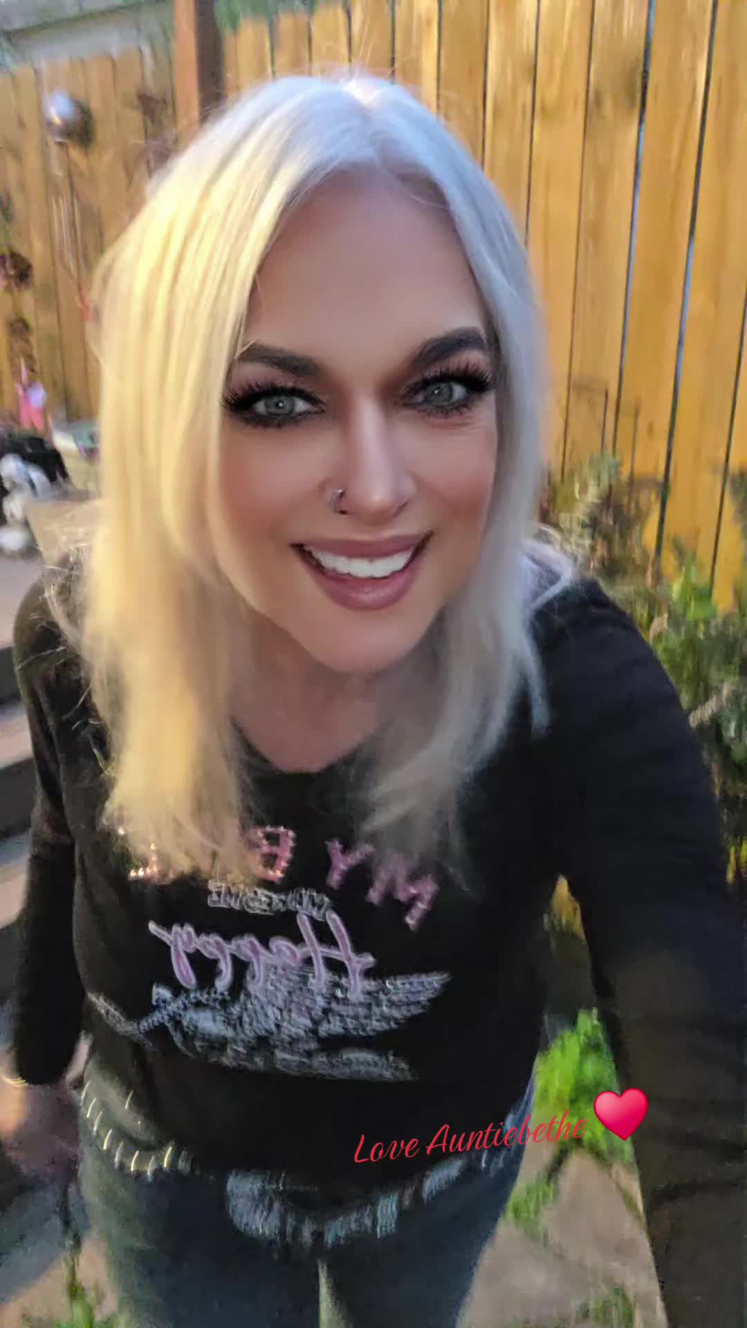 @Auntiebethe