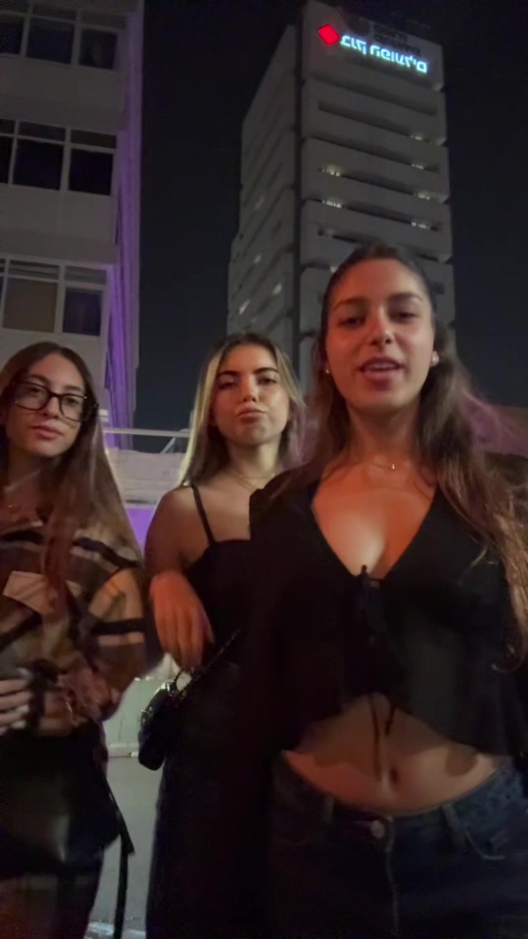 @LIA SAMARA