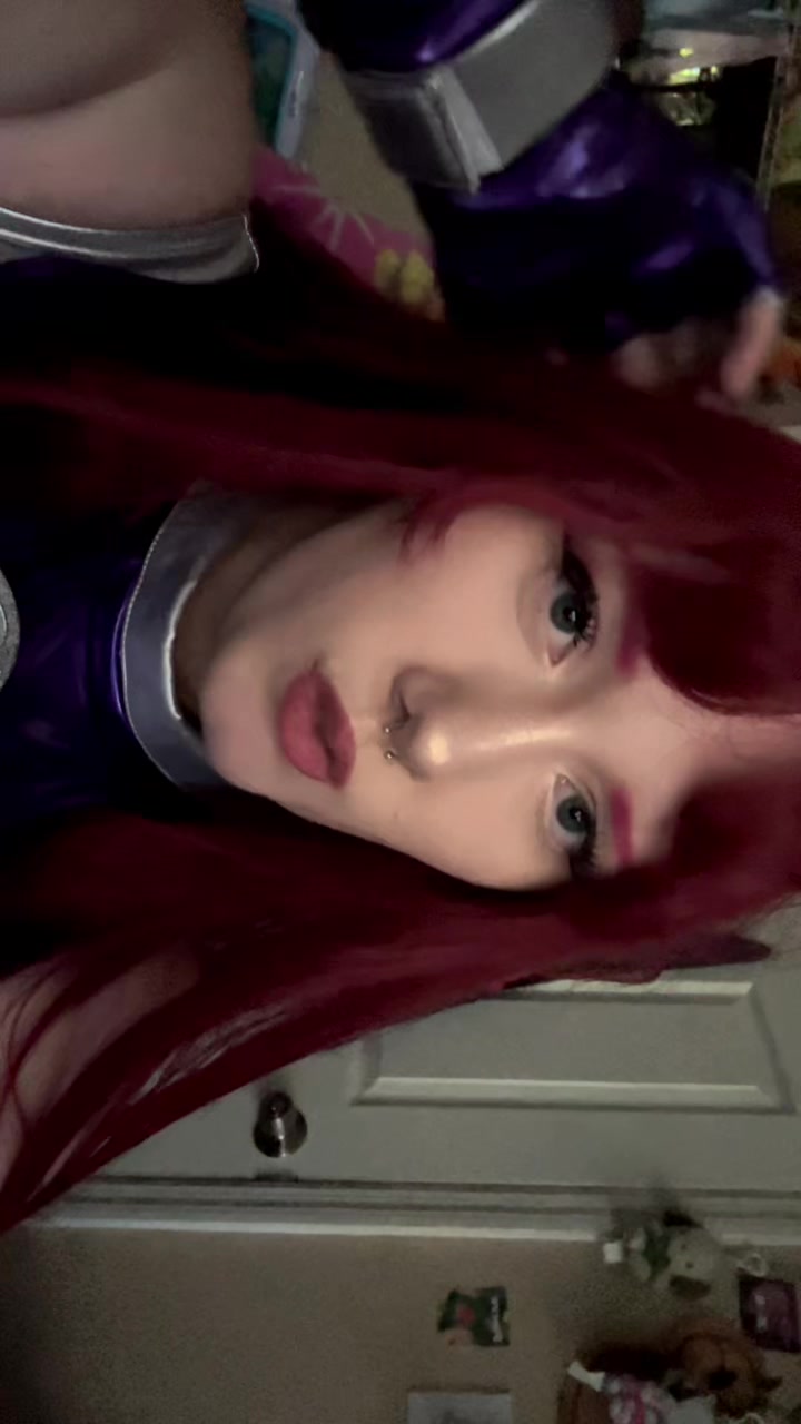 @strawberry_bun_cosplay