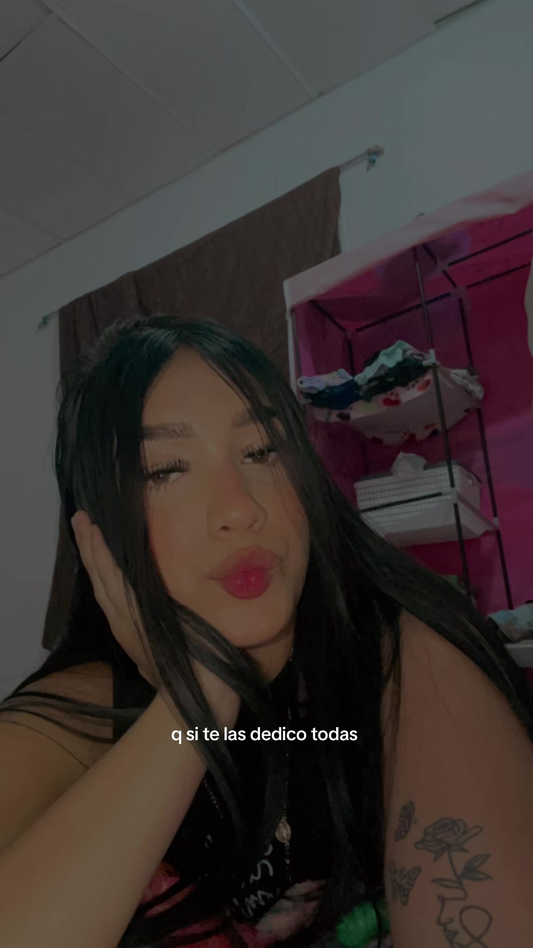 @👩🏻