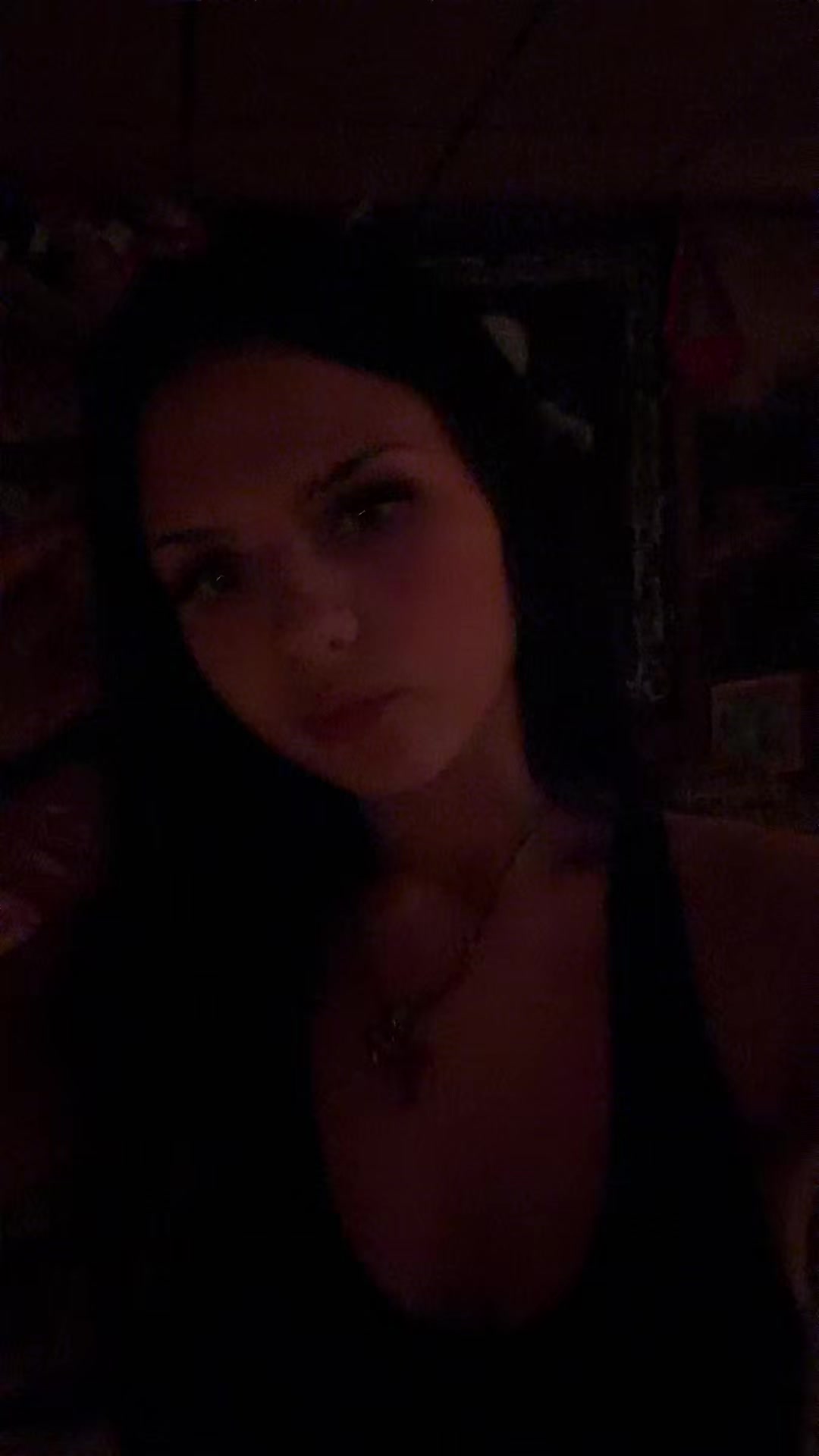 @leftcheekqueef