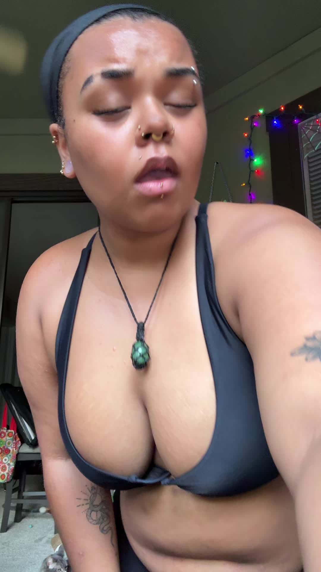 @The Sun