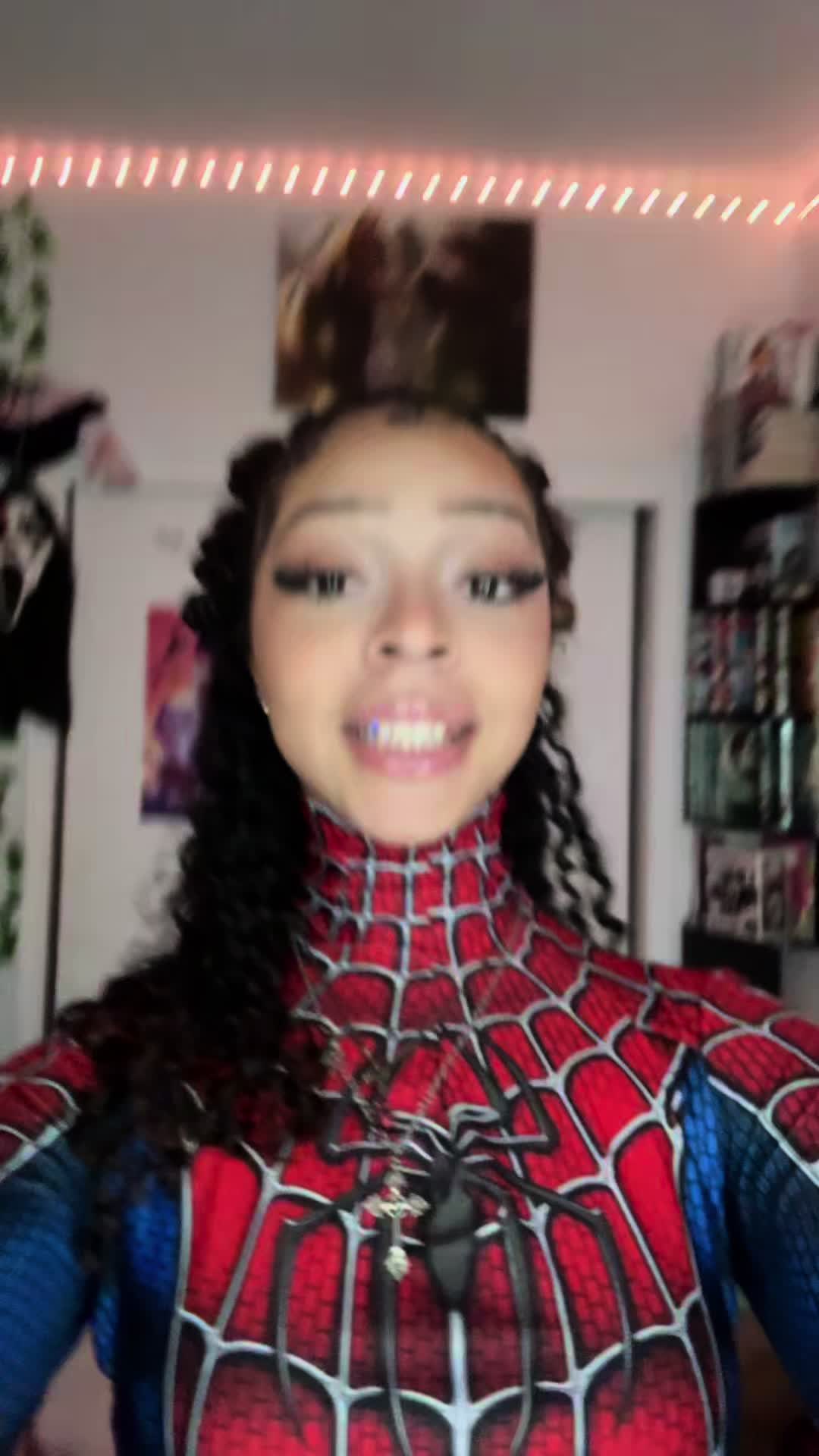 @✨