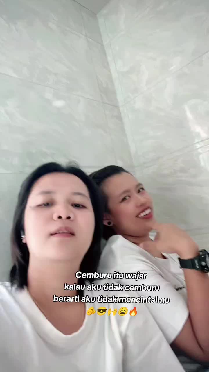 @Mekrok_07