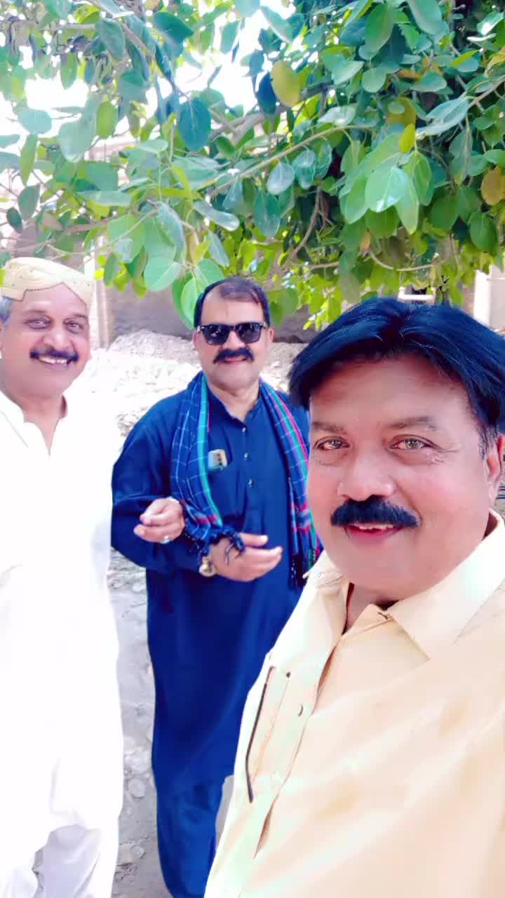 @lovely pathan
