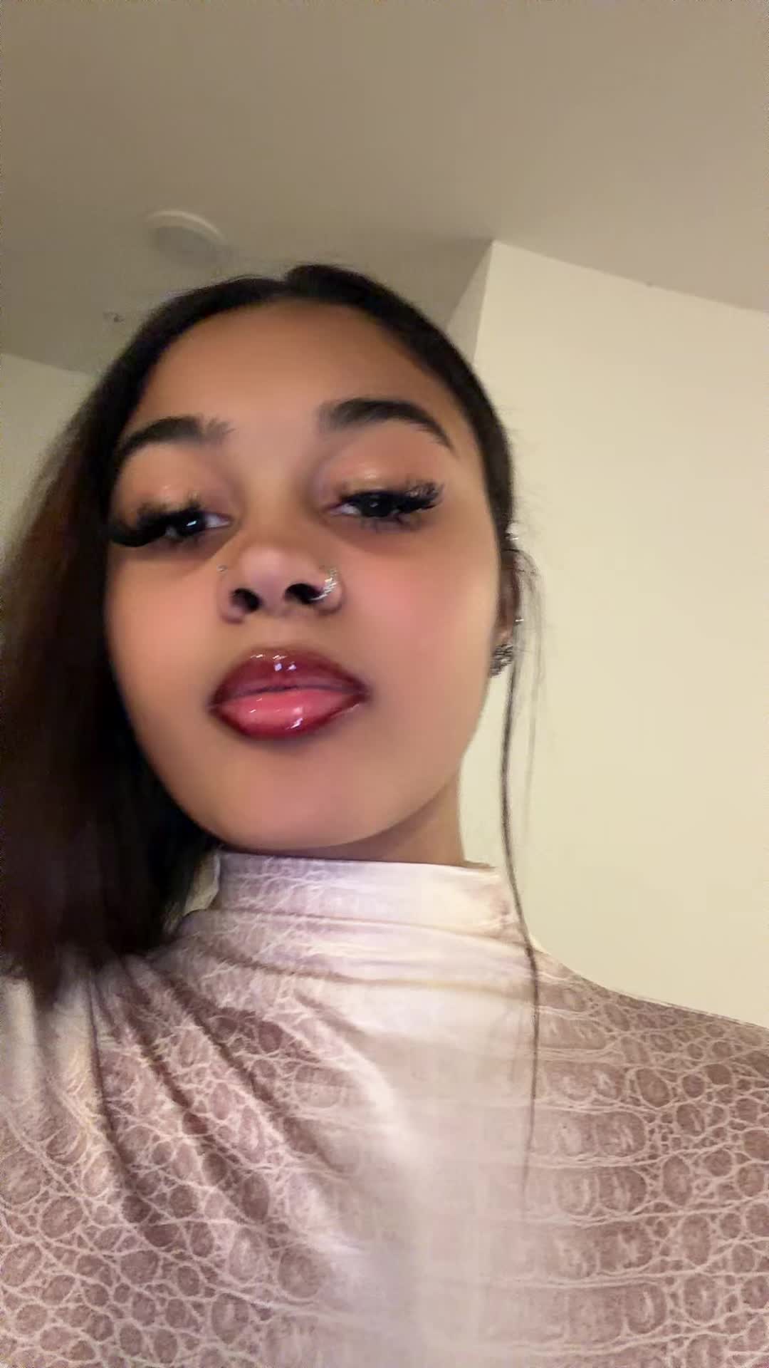 @♡︎.