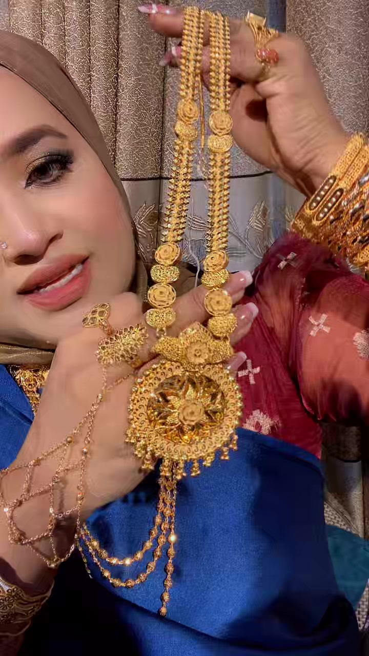 @labonyasfashion&jewellery